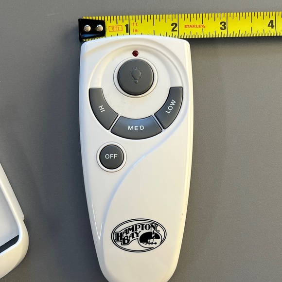 Hampton Bay White Remote Control - Picture 5 of 6